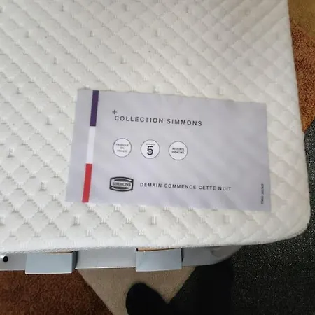 Aux Pieds Avec Parking Couvert Daire *